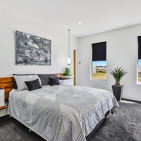 Ferienwohnung Conroe Executive Townhouse - Modern & Stylish Mount Gambier Exterior foto